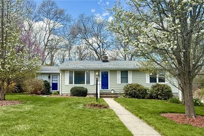 /international/us/5-sunnyside-drive-westerly-ri-110108450108/