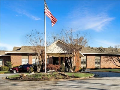 /international/us/475-mount-vernon-highway-ne-atlanta-ga-110106958407/