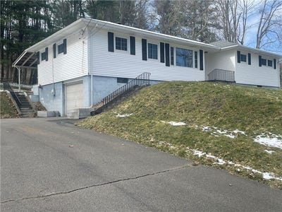 /international/us/9-mount-pleasant-drive-bainbridge-ny-110106554136/