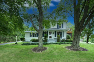 /international/us/8595-e-napier-avenue-benton-harbor-mi-110099661075/?lang=de