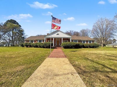 /international/us/220-4th-street-se-aliceville-al-110106218400/