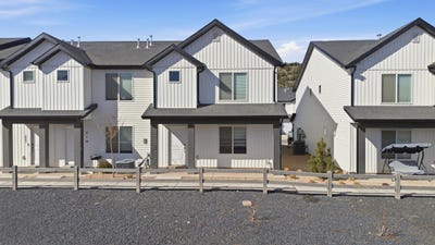 /international/us/517-s-may-drive-cedar-city-ut-110105643334/