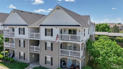 /international/us/2300-spring-creek-lane-o-fallon-mo-110108815927/