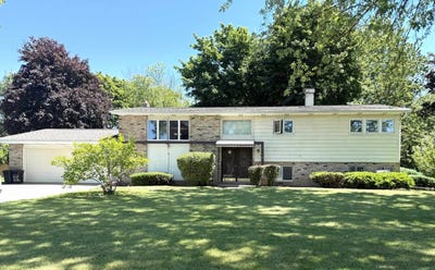 /international/us/1720-kaczmarek-drive-essexville-mi-110109011681/