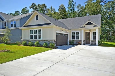 /international/us/222-creek-pointe-drive-moncks-corner-sc-110108552929/