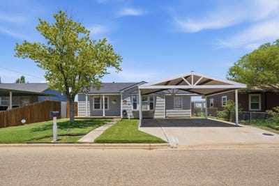 /international/us/2104-w-26th-street-plainview-tx-110108639777/