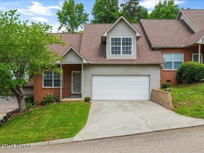 /international/us/8819-percy-way-knoxville-tn-110108491110/