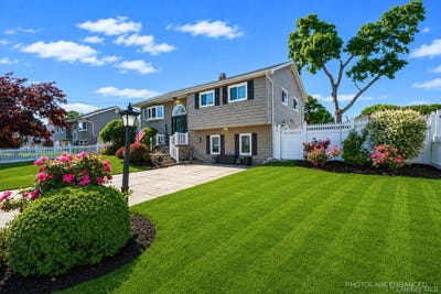 /international/us/415-elmwood-street-islip-terrace-ny-110108716944/
