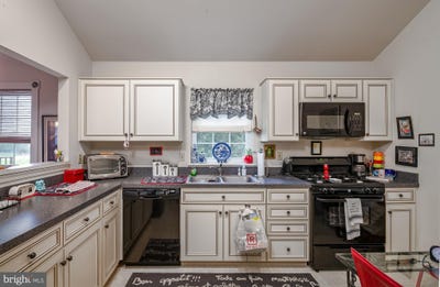 /international/us/135-heather-lane-wyomissing-pa-110100986019/