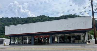 /international/us/912-south-lake-drive-prestonsburg-ky-110101399727/?lang=es