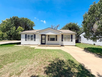 /international/us/2101-hamilton-st-pampa-tx-110108741764/