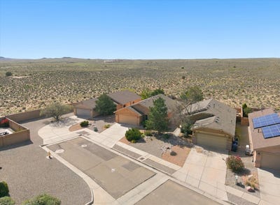 /international/us/9905-nacimiento-street-nw-albuquerque-nm-110120756399/