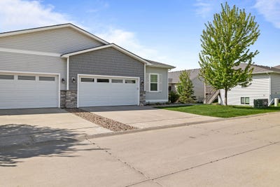 /international/us/9288-primo-lane-west-des-moines-ia-110108534365/