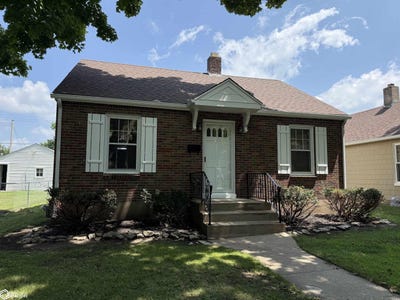 /international/us/1616-s-12th-street-burlington-ia-110100804881/