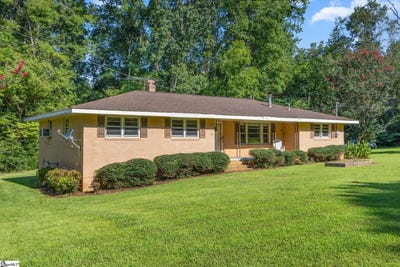 /international/us/3190-apple-orchard-road-clinton-sc-110105324209/
