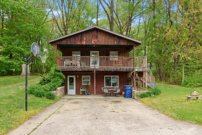 /international/us/50748-w-bay-road-dowagiac-mi-110099471898/