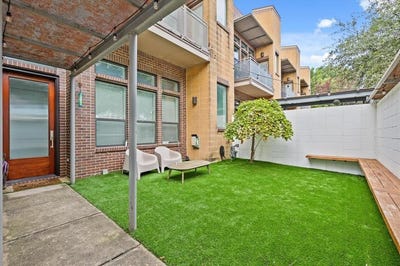 /international/us/3707-commerce-street-dallas-tx-110094845420/