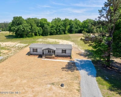 /international/us/7601-alice-court-castalia-nc-110108027553/