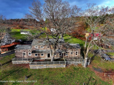 /international/us/1008-state-route-81-coxsackie-ny-110103572540/