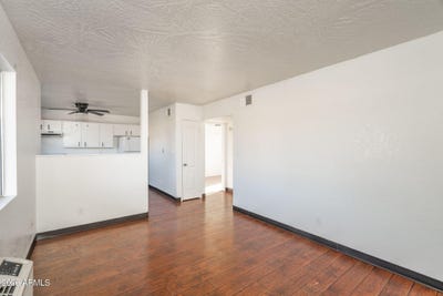 /international/us/4224-e-canyon-trail-cottonwood-az-110104242563/