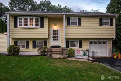 /international/us/45-bradford-road-east-brunswick-nj-110110374948/
