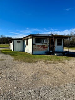 /international/us/209-n-martin-luther-king-jr-highway-mexia-tx-110103265350/
