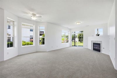/international/us/4604-1st-avenue-nw-cedar-rapids-ia-110108491210/