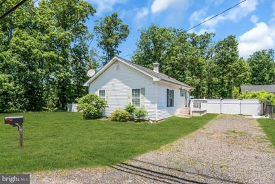 /international/us/830-delsea-drive-franklinville-nj-110108581664/