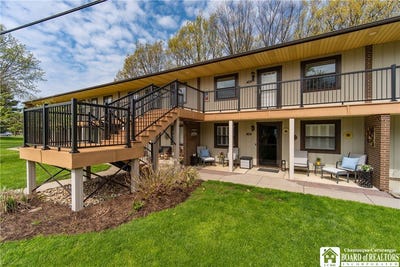 /international/us/409-edgewater-drive-westfield-ny-110108146629/