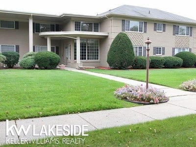 /international/us/2311-walton-boulevard-rochester-hills-mi-110108074444/