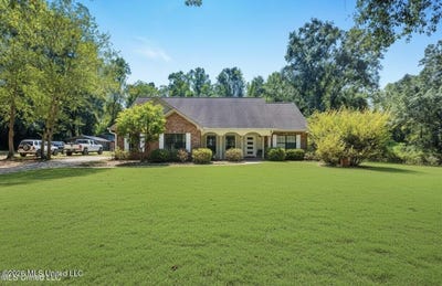 /international/us/51-nobles-road-sumrall-ms-110102219193/