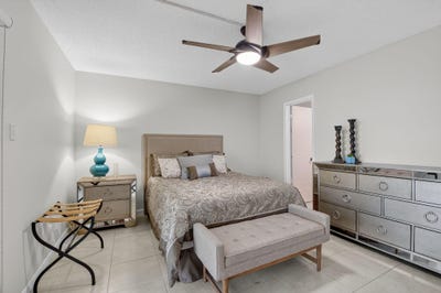 /international/us/1037-berkshire-b-deerfield-beach-fl-110106436795/