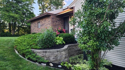 /international/us/1136-sw-bayshore-drive-sw-byron-center-mi-110119758348/