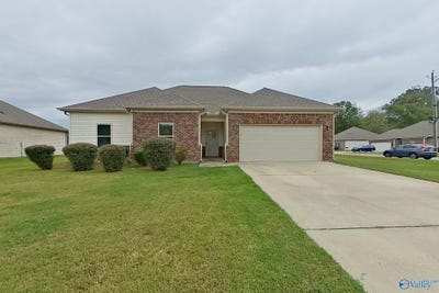 /international/us/45-hawk-lane-lincoln-al-110106759952/