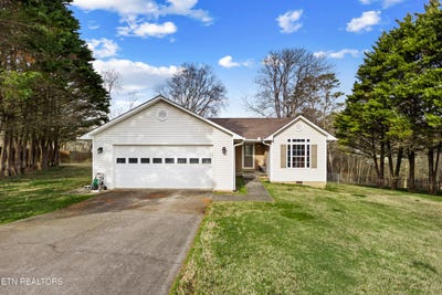 /international/us/450-emerts-view-circle-seymour-tn-110105293399/