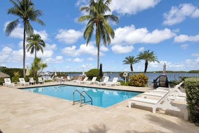 /international/us/200-harborview-drive-key-largo-fl-110106174475/