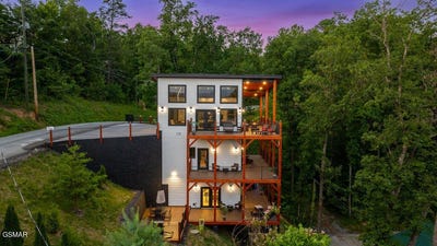 /international/us/1040-old-cartertown-road-gatlinburg-tn-110098825859/