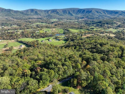 /international/us/lot-14-seven-oaks-dr-bentonville-va-110103183300/