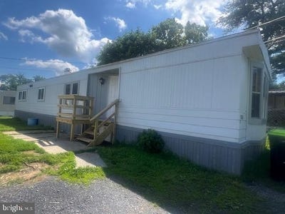 /international/us/10-sammy-s-mobile-home-park-rd-schuylkill-haven-pa-110100417901/