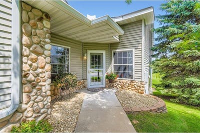 /international/us/15245-cobalt-street-nw-ramsey-mn-110101140357/