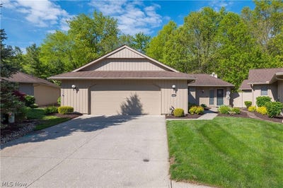 /international/us/33125-cedar-branch-circle-north-ridgeville-oh-110108338363/