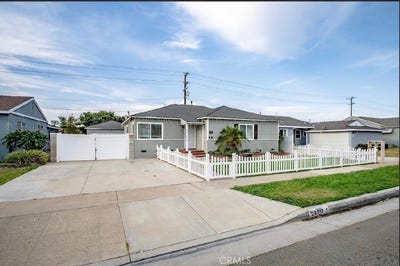 /international/us/8217-poinsettia-drive-buena-park-ca-110110305471/