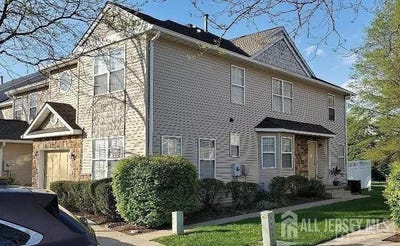 /international/us/405-cobblestone-court-south-brunswick-nj-110109843447/