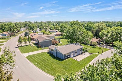 /international/us/1741-bel-air-drive-junction-city-ks-110106810365/
