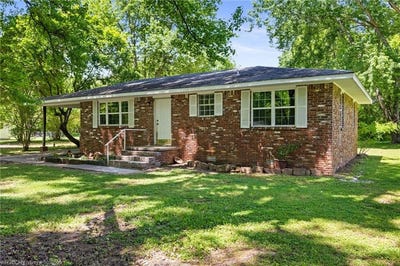 /international/us/625-graham-st-mountainburg-ar-110107940542/