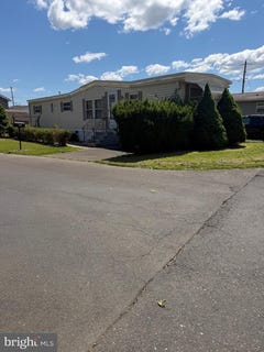 /international/us/3413-iris-avenue-feasterville-trevose-pa-110108802981/