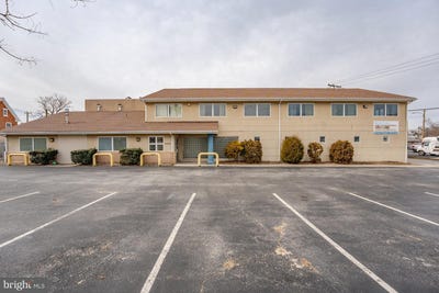 /international/us/608-616-n-high-street-millville-nj-110107152273/