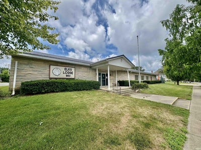 /international/us/327-n-2nd-street-decatur-in-110101220990/
