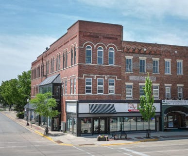 /international/us/122-120-e-bremer-avenue-waverly-ia-110108795522/