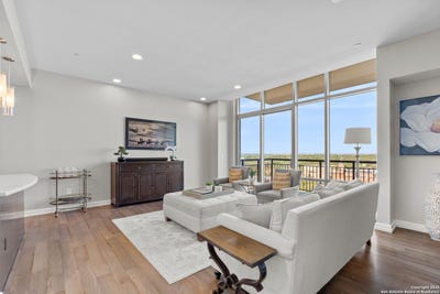 /international/us/4242-broadway-street-1505-san-antonio-tx-110103407545/